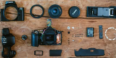 React Native SDK Config: Two-Tier Screens & Render Slots